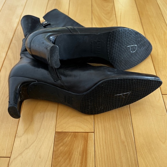Stuart Weitzman Leather Booties Black Size 6.5 - Picture 3 of 5